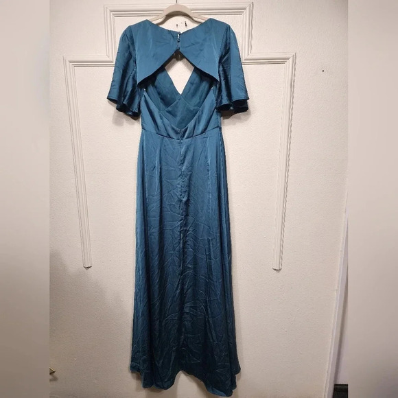 Lulu's Elegant Confidence Teal Satin Flutter Sleeve Cutout Maxi Dress Wedding - Picture 10 of 11